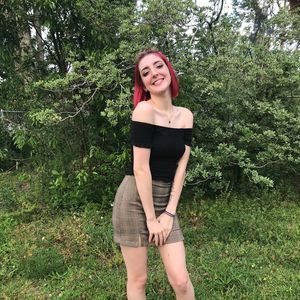 Meet your Posher, Madison